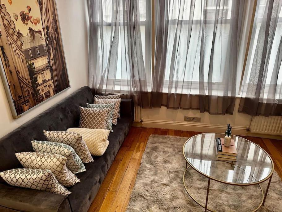 Amazing 2Bed2Bath Edgeware Apartment Londra Exterior foto